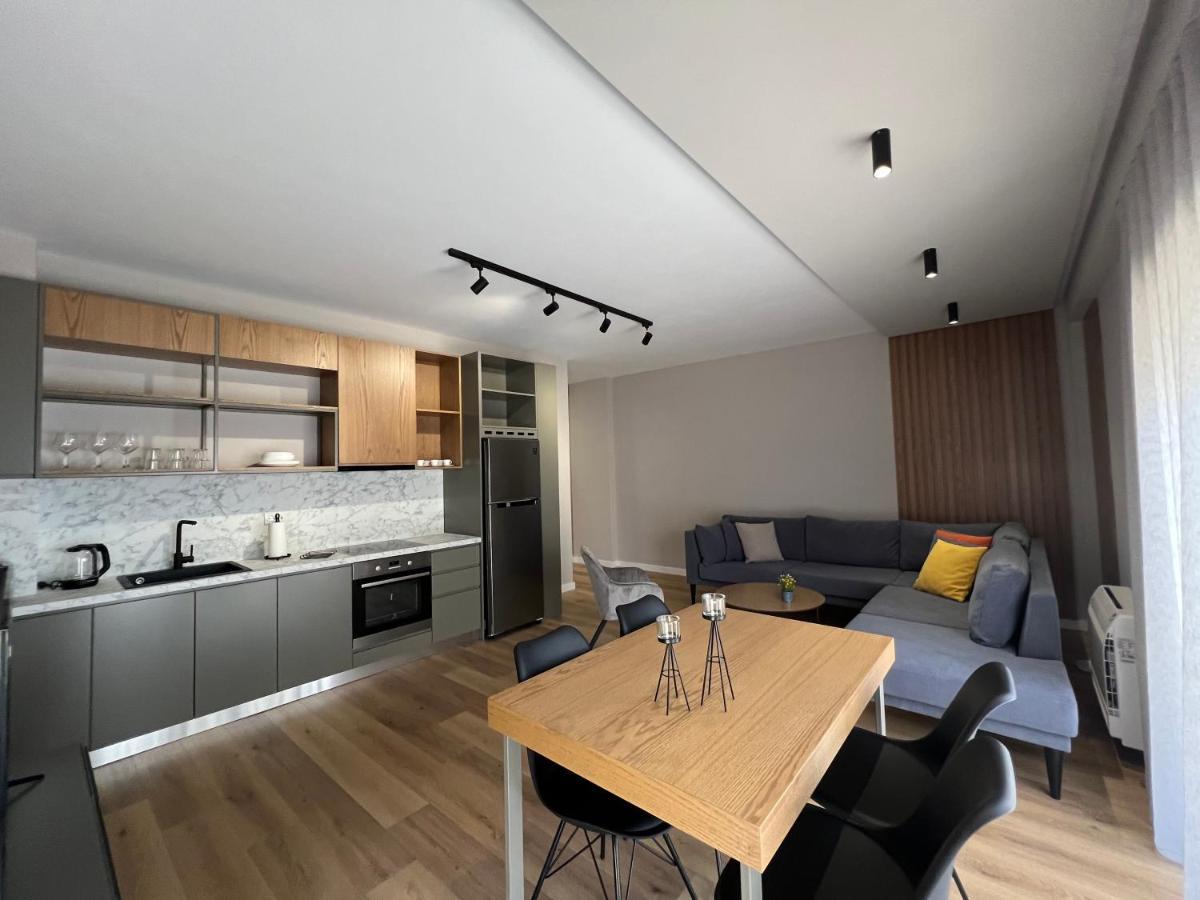 Coral Apartments Sarandë Eksteriør billede